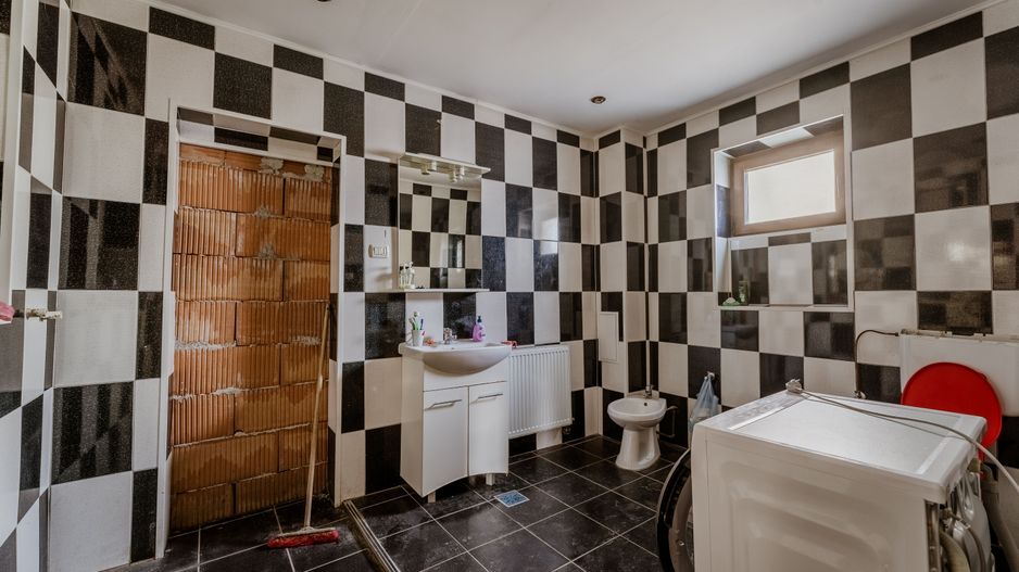 Spațiu comercial de 195mp la Podgoria - Poză 8