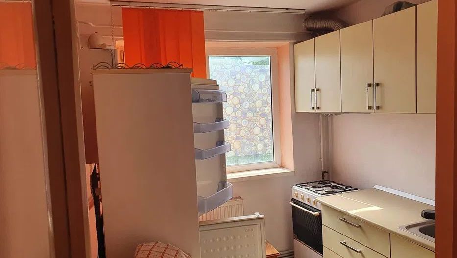 Apartament 2 camere, Micro 40 - Poză 1