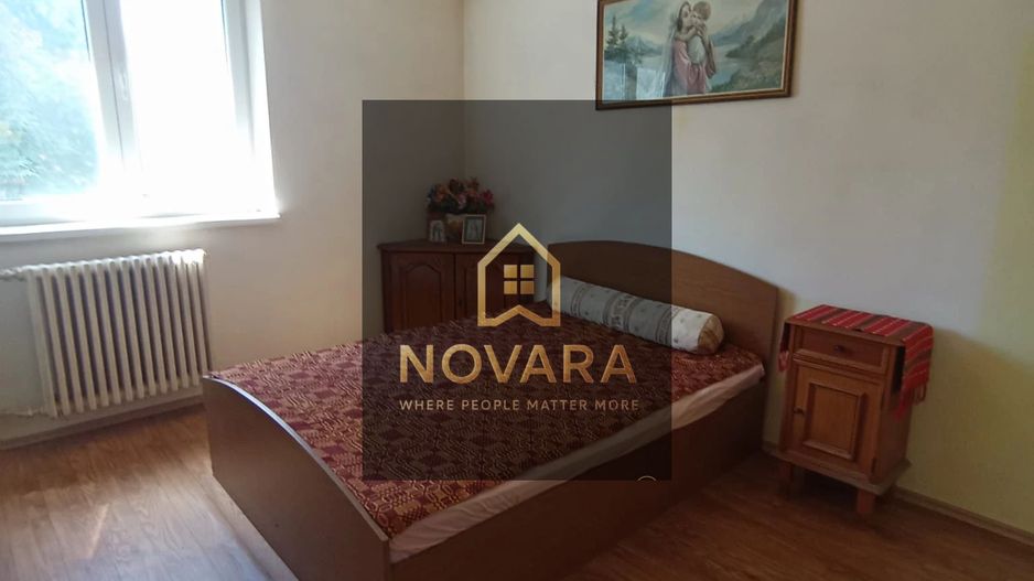 Apartament cu 3 camere de vânzare în Rogerius, Oradea - Poză 1