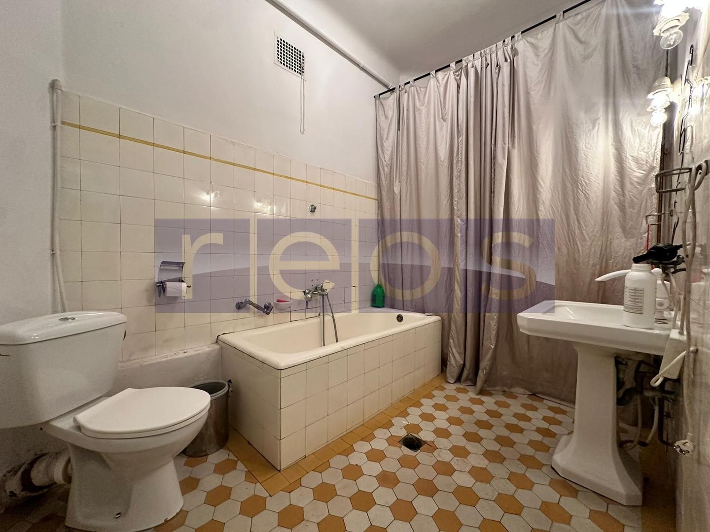 VILA 7 CAMERE | ULTRACENTRAL | 180MP | IDEAL SHOWROOM | SPATIU BIROU | - Poză 18