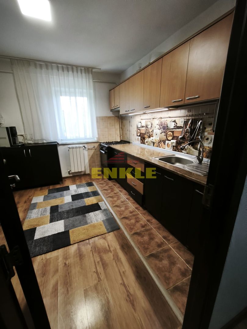 De vanzare apartament cu doua camere , zona Curcubeului. - Poză 7