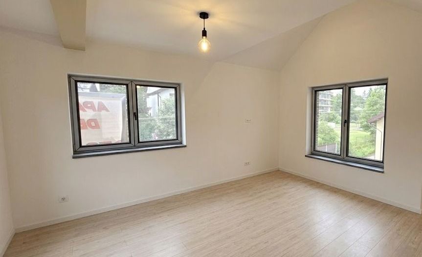 Apartament cu 2 camere 59,40 mp + 30 mp pod - Busteni - comision 0% - Poză 1