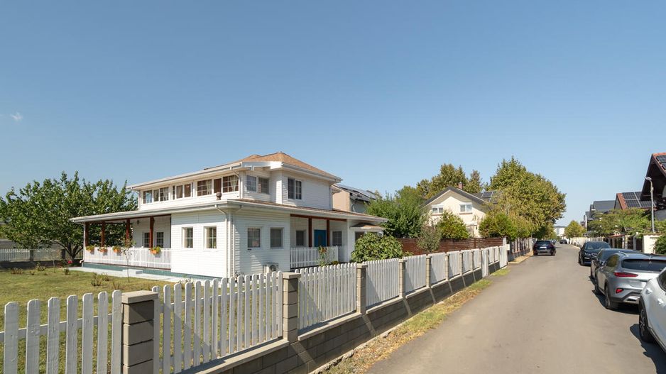 Pantelimon - Lebada, Vila Americana 301 mp, vedere la lac, creditabila - Poză 75