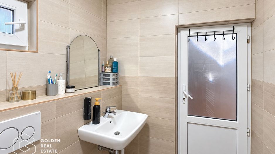 Casa cu 4 camere in Gai - Poză 11