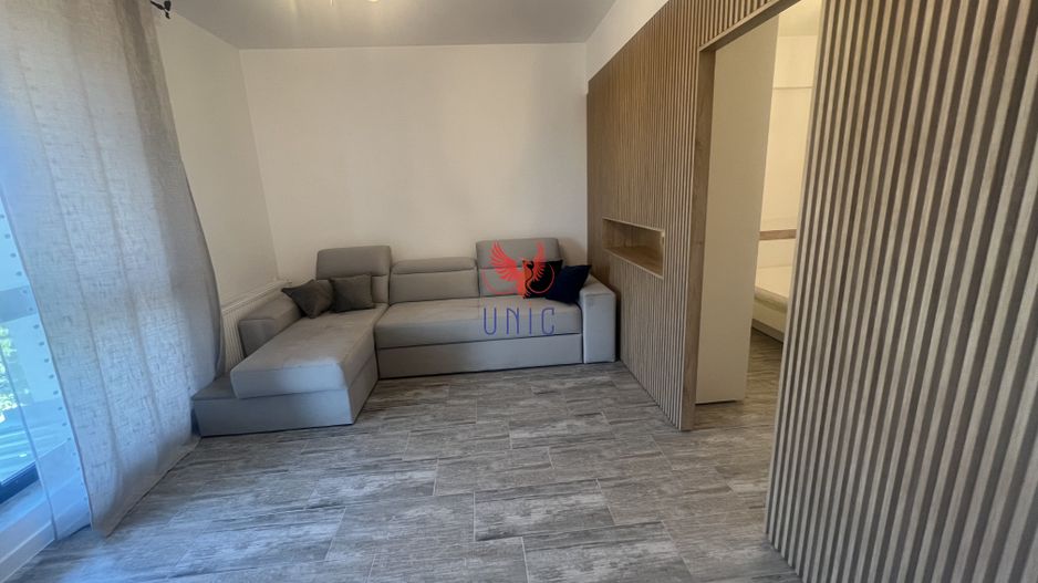 Garsoniera transformata in 2 Camere LUX Zona Stadionului Ion Oblemenco - Poză 1