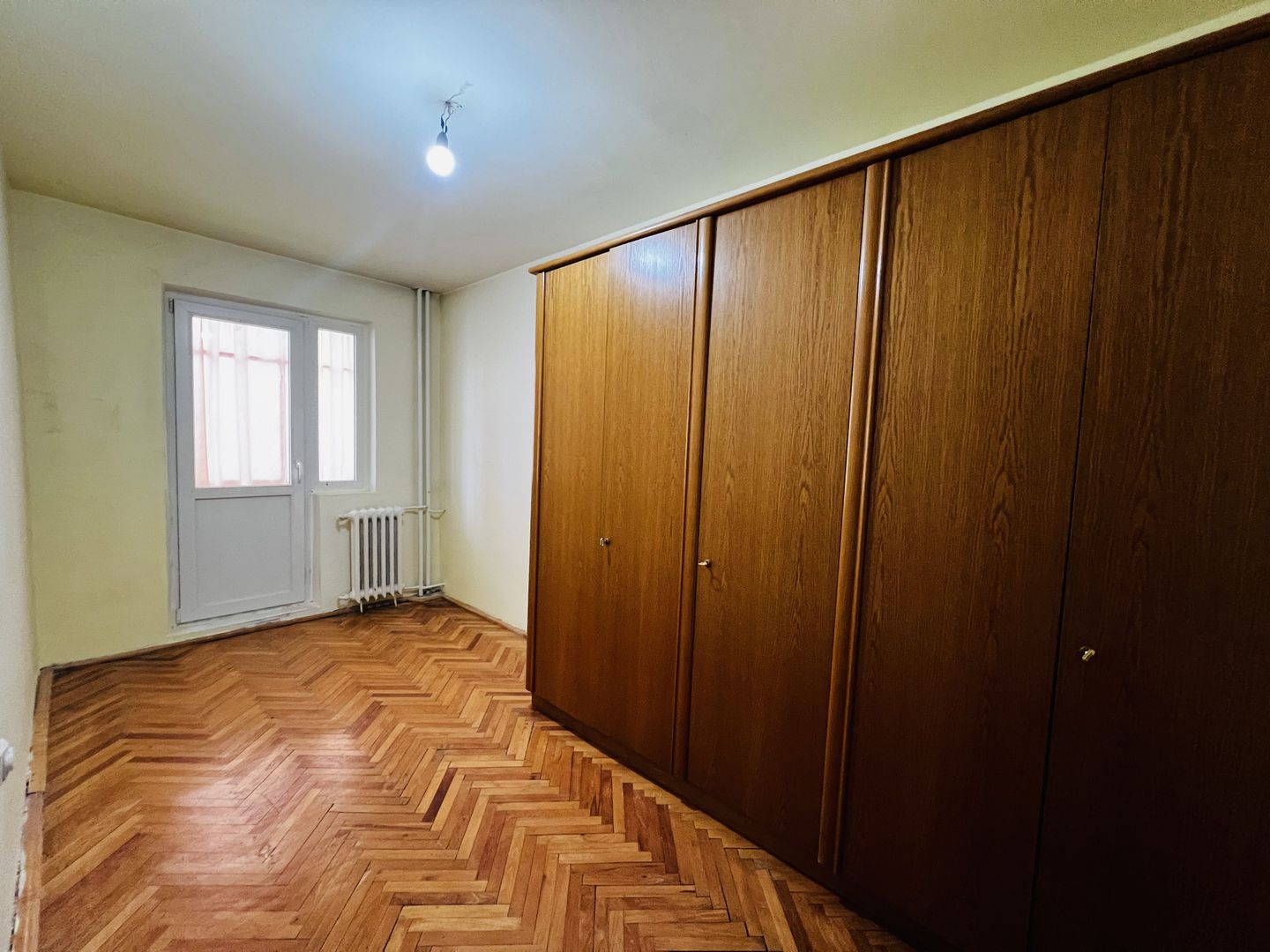 Apartament 4 Camere I Et 1 I Zona Girocului - Poză 2