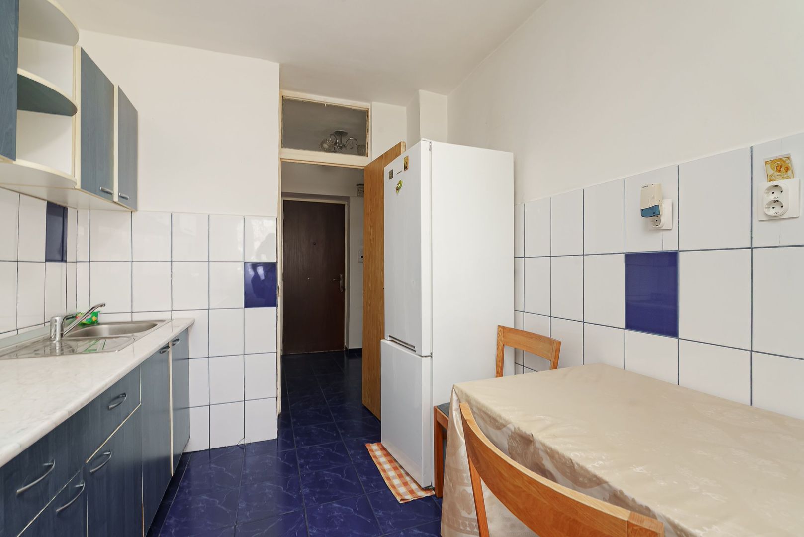 Apartament de vanzare 3 camere - Teiul Doamnei. - Poză 10