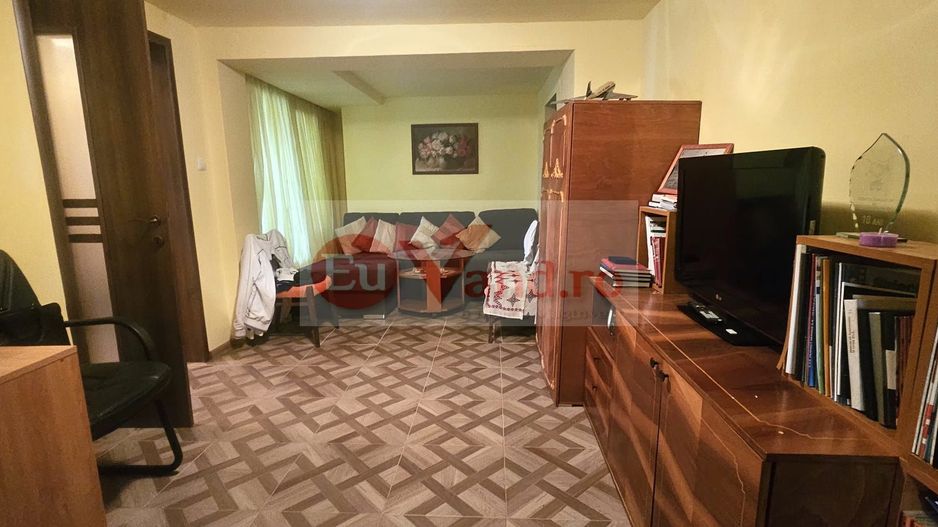 Casa Vânători, SU 140 mp, teren 1107 mp, toate utilitățile - Poză 10