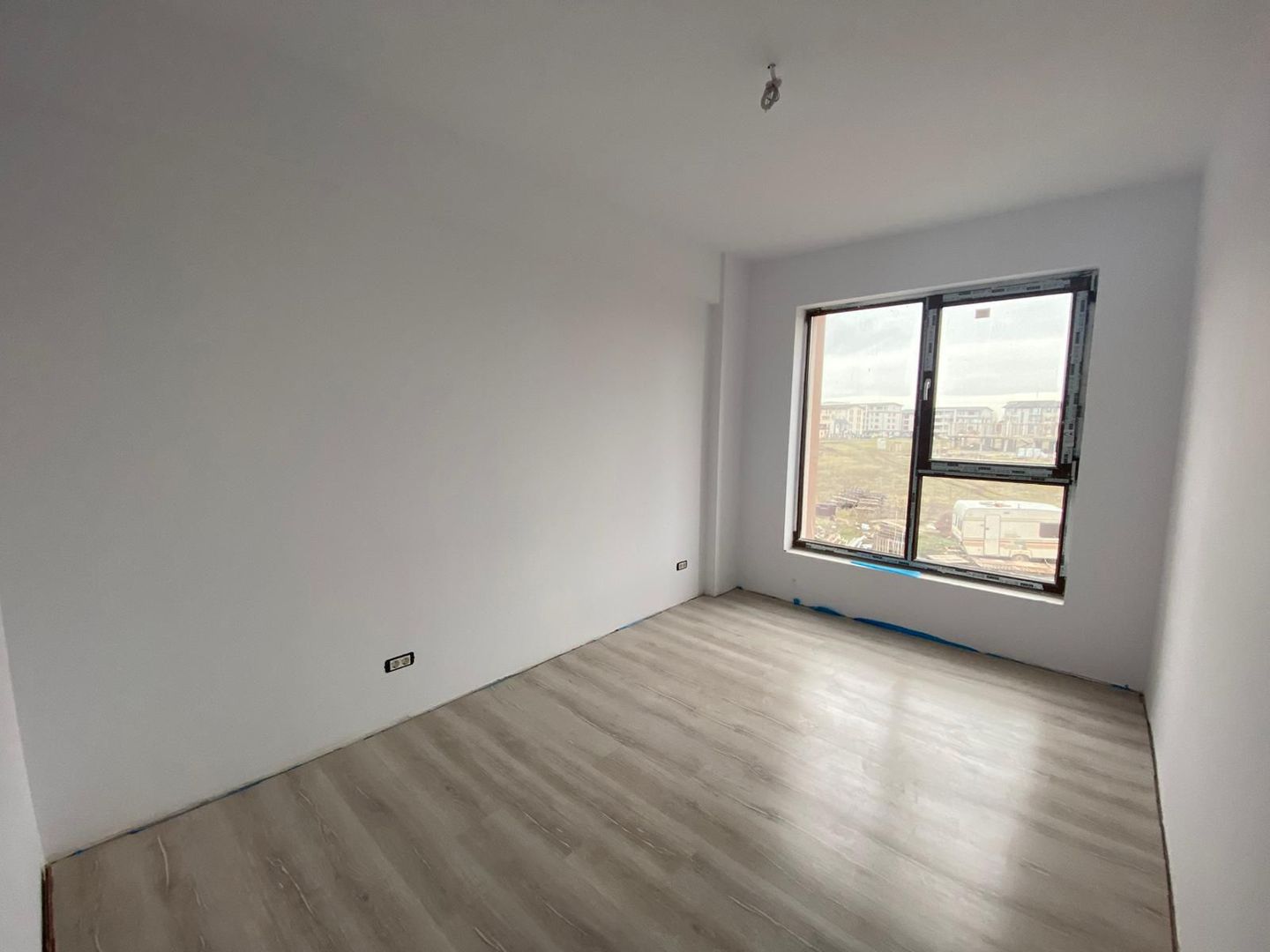 Giroc-ESO | 3 Camere | Curte proprie | Bloc cu Lift - Poză 7