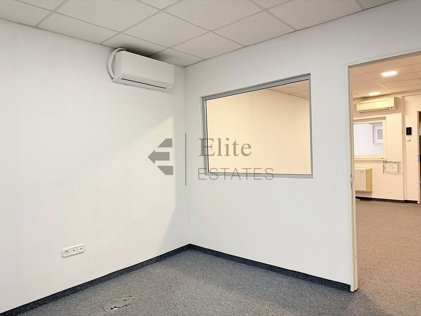 Birou de inchiriat pe Bld. Magheru din Oradea - Poză 8