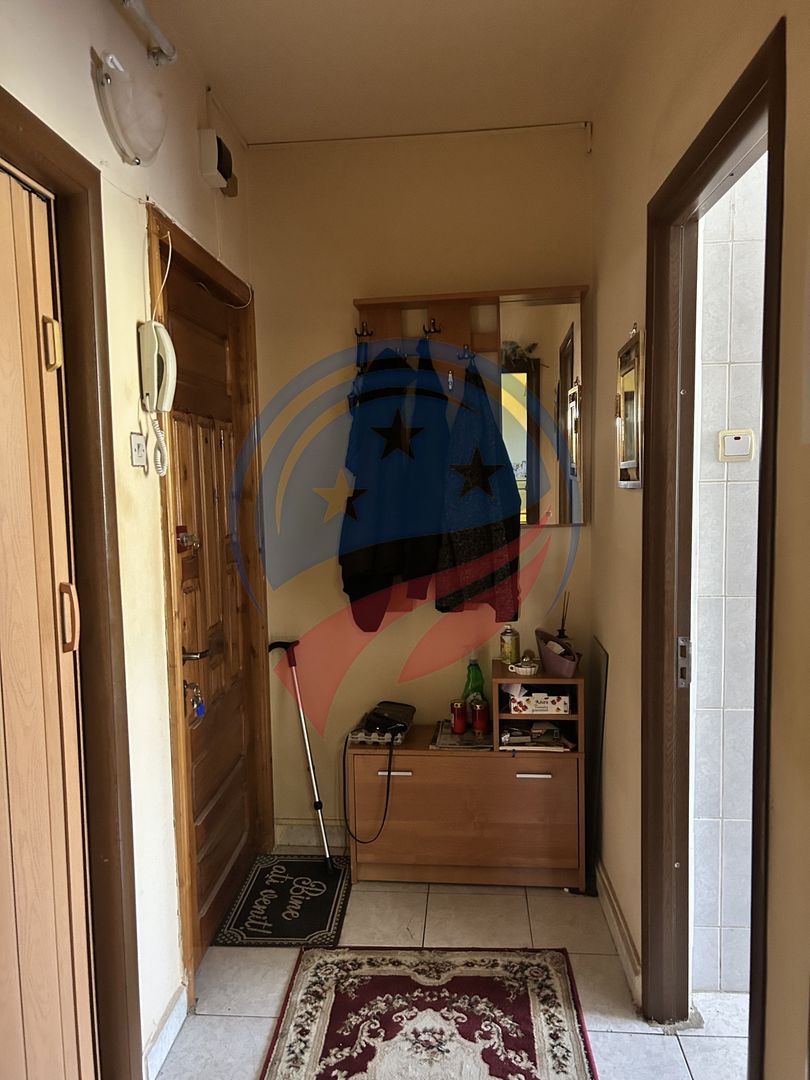 Apartament 2 camere semidecomandat | Semicentral | Etaj 3 | Mobilat și utilat | - Poză 8