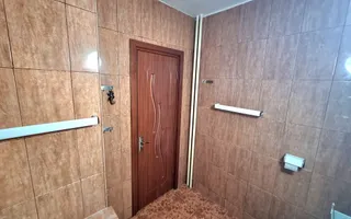 2 camere, 57 mp., Calea Martirilor, et.5/10, lift, termoizolație - Poză 11