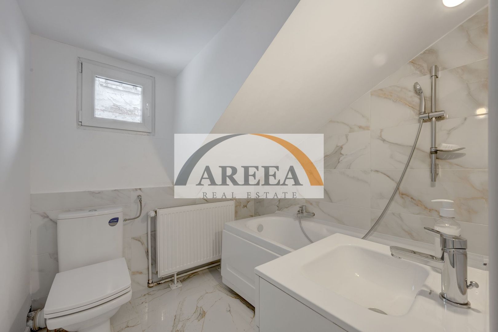 VILA RENOVATA SI ELEGANTA - 131 mp, 6 camere - Mitropolie / Unirii - Poză 22