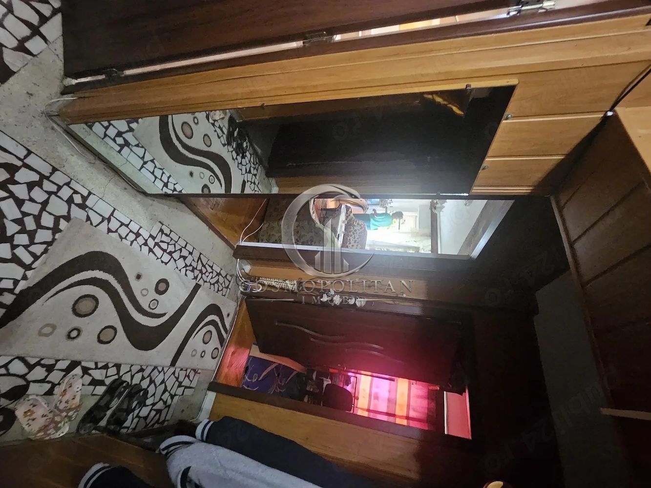 Apartament cu 3 camere zona Centru/Bazar ~ etaj 3 ~ cu imbunatatiri - Poză 3