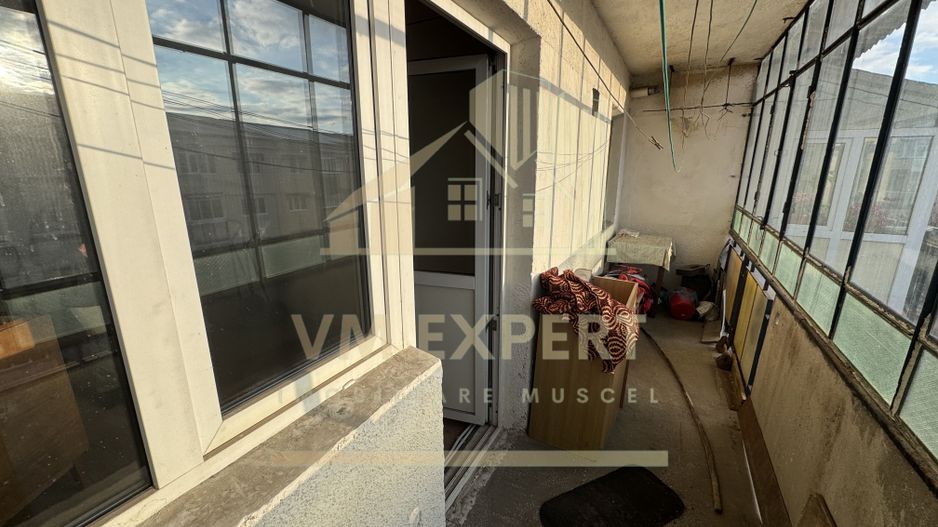 APARTAMENT 3 CAMERE ETAJ 4 VISOI CAMPULUNG - Poză 15