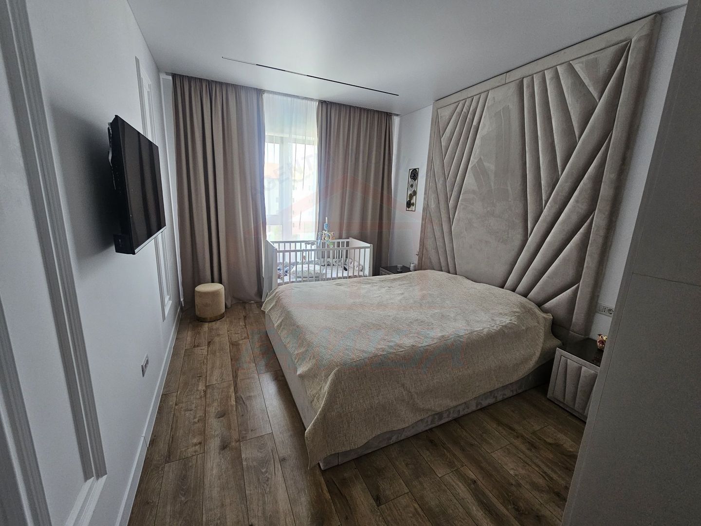 Vanzare apartament cu 2 camere, zona Garii, 71 mp, 147.000 EURO - Poză 4