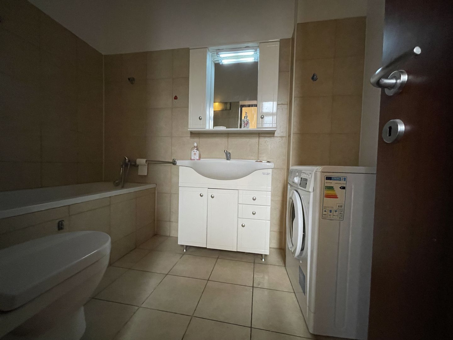 OCAZIE |APARTAMENT 2CAMERE|DOROBANTI|BLOC CONSOLIDAT IN 2017 - Poză 5