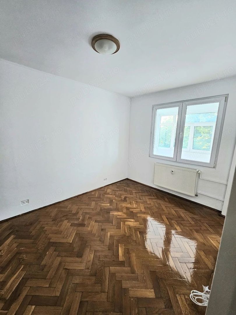 Apartament 2 cam zona Dristor - Rm Sarat - Poză 6