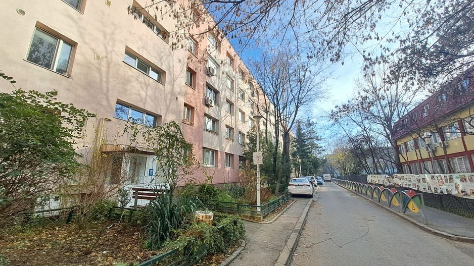 Apartament 2 camere Auchan Drumul Taberei - Poză 17
