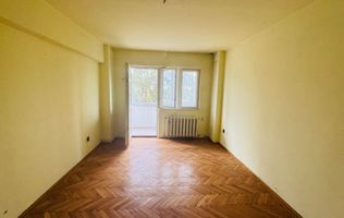 APARTAMENT 3 CAMERE ETAJ 3 CENTRU CAMPULUNG