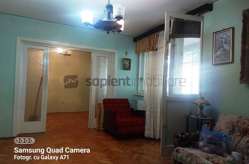 Apartament tip C cu 3 camere str.Sovata - Poză 1