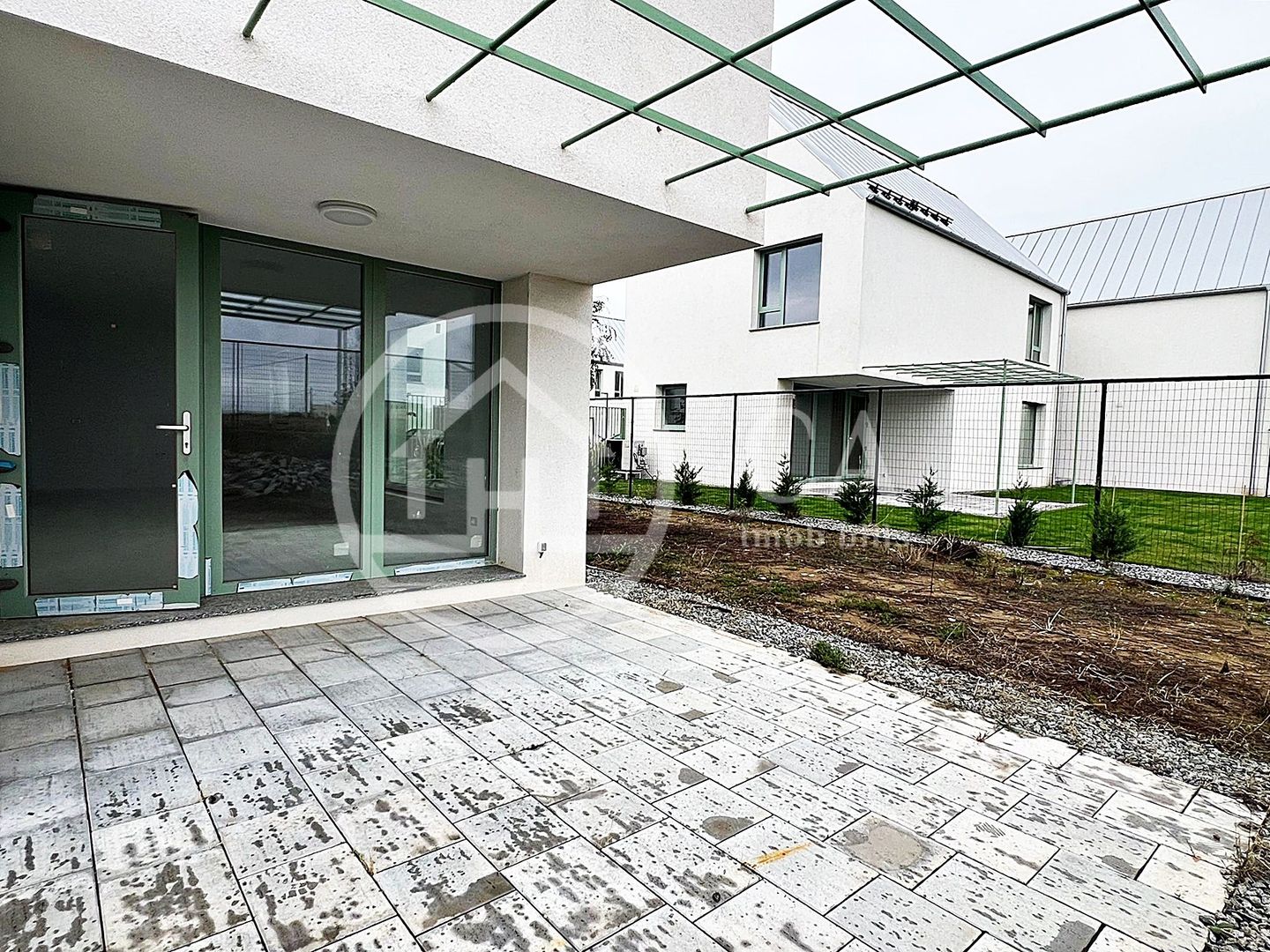 Casa de vanzare cu 5 camere in Paleu, Bihor - Poză 3