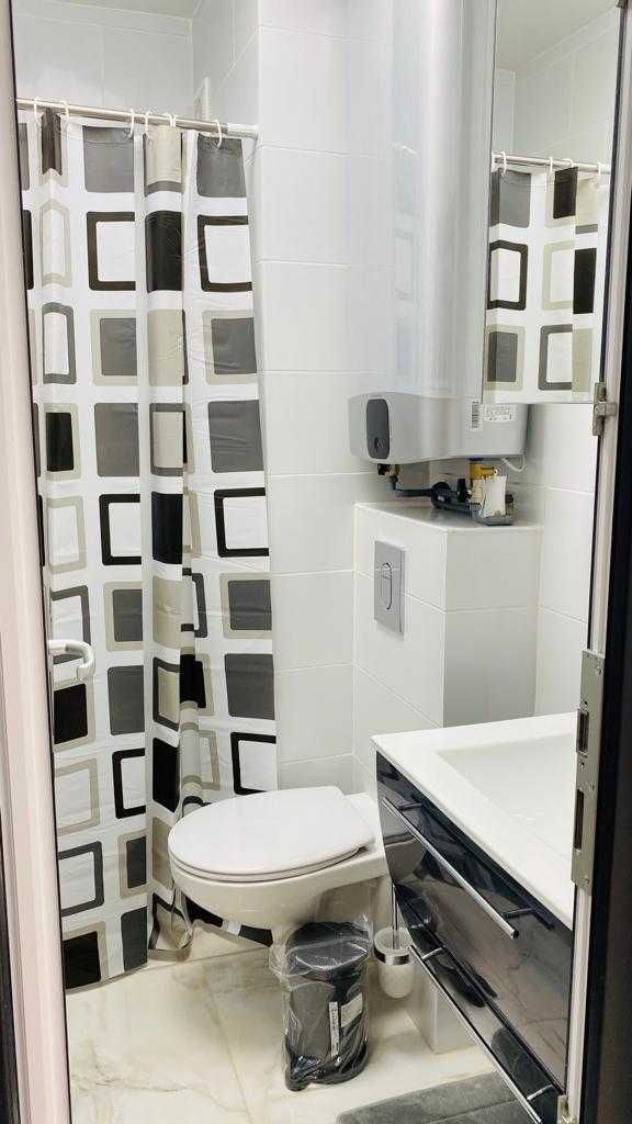 garsoniera ultraLUX , Titan, Costin Georgian - Poză 6