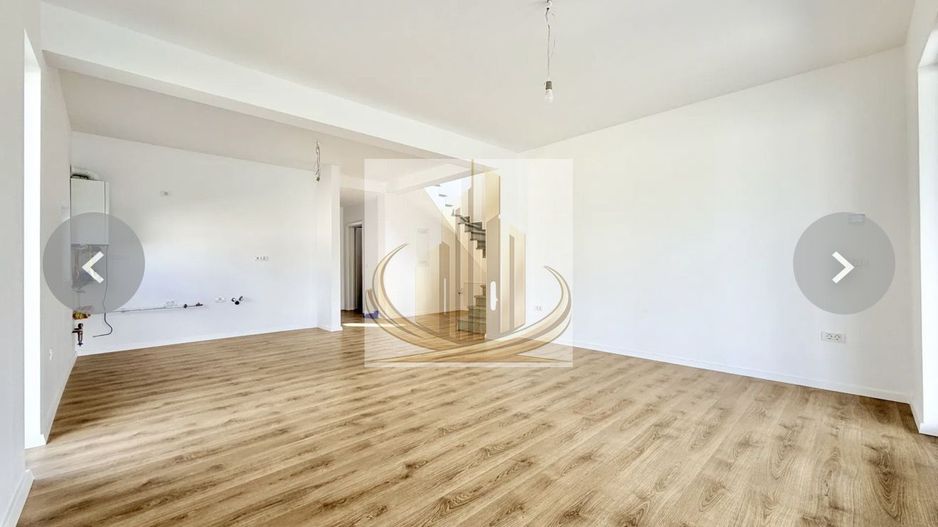 Duplex premium,  5 camere, 2 bai, locație ultracentrala - Mosnita Noua - Poză 6