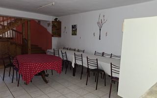Casa cu 15 camere de vanzare in Bazna, Sibiu ( azil, pensiune) - Poză 2