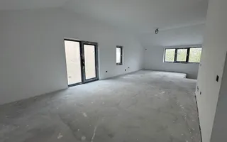 VILA TIP DUPLEX 4 CAMERE langa intrare Autostrada A0 CARTIER ALLEGRIA - Poză 28