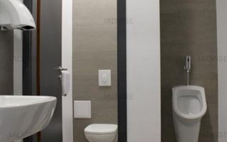 Showroom/birouri de închiriat Brasov- 60 mp cu ( utilități incluse in pret ) - Poză 4