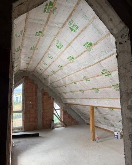 Duplex cu 4 camere, mansardă și curte proprie, zona Iris - Poză 5