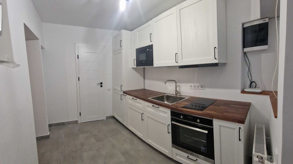 Garsoniera in centrul istoric, Brașov - Poză 6