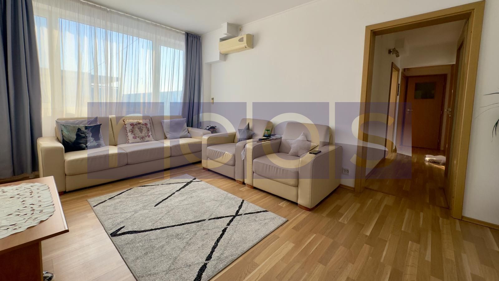 VANZARE APARTAMENT 3 CAMERE 65MP METROU IANCULUI DUBLU VEDERE SEMIDECOMANDAT - Poză 2