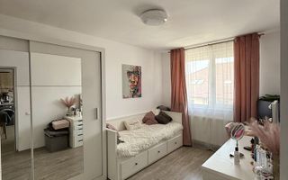 Apartament 3 camere, dressing, balcon, parcare, zona Eroilor - Poză 6
