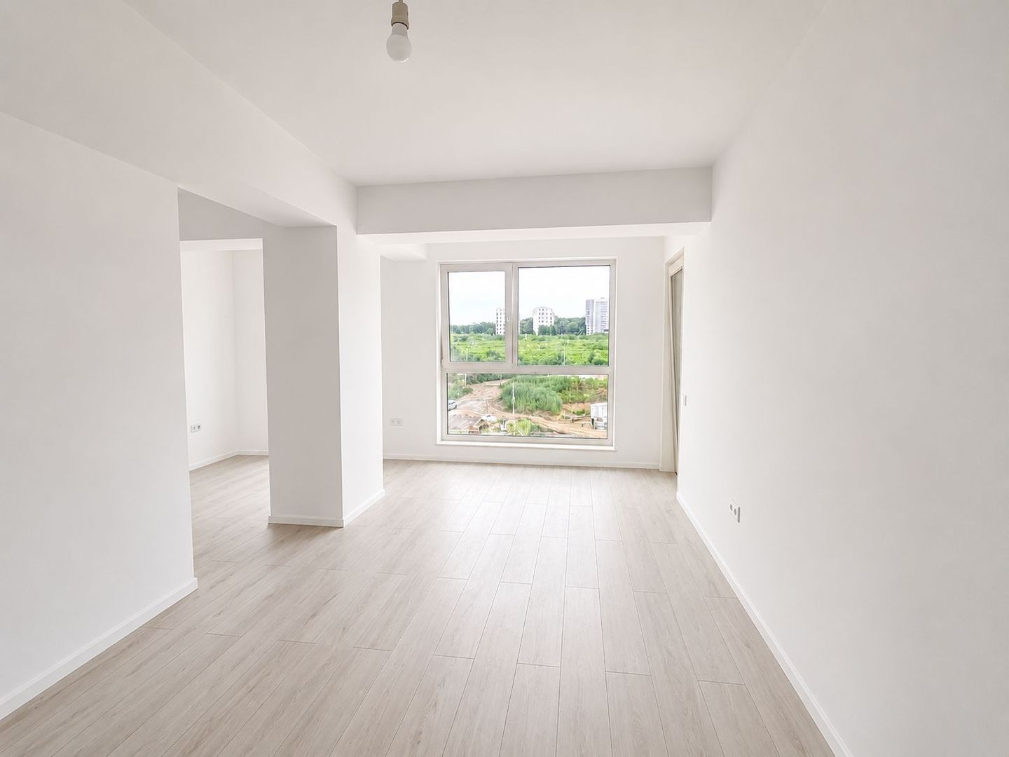 INTABULAT- 2 camere 59mp- et.5- 120.000euro- Copou - Poză 1