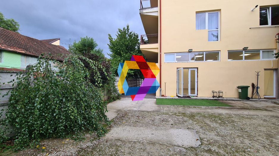 Casa de închiriat in Brașov - 400 mp - Poză 14