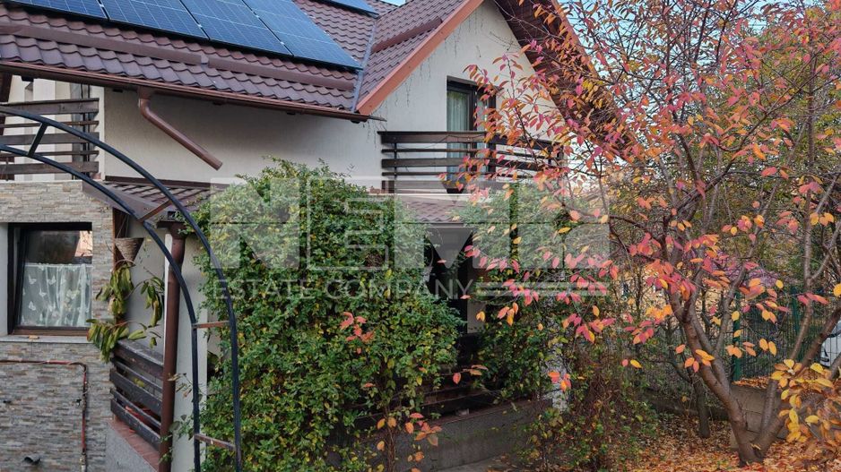 Casă de Vânzare 5 A Teren I Suceava I Centru I  355 000 Euro - Poză 1