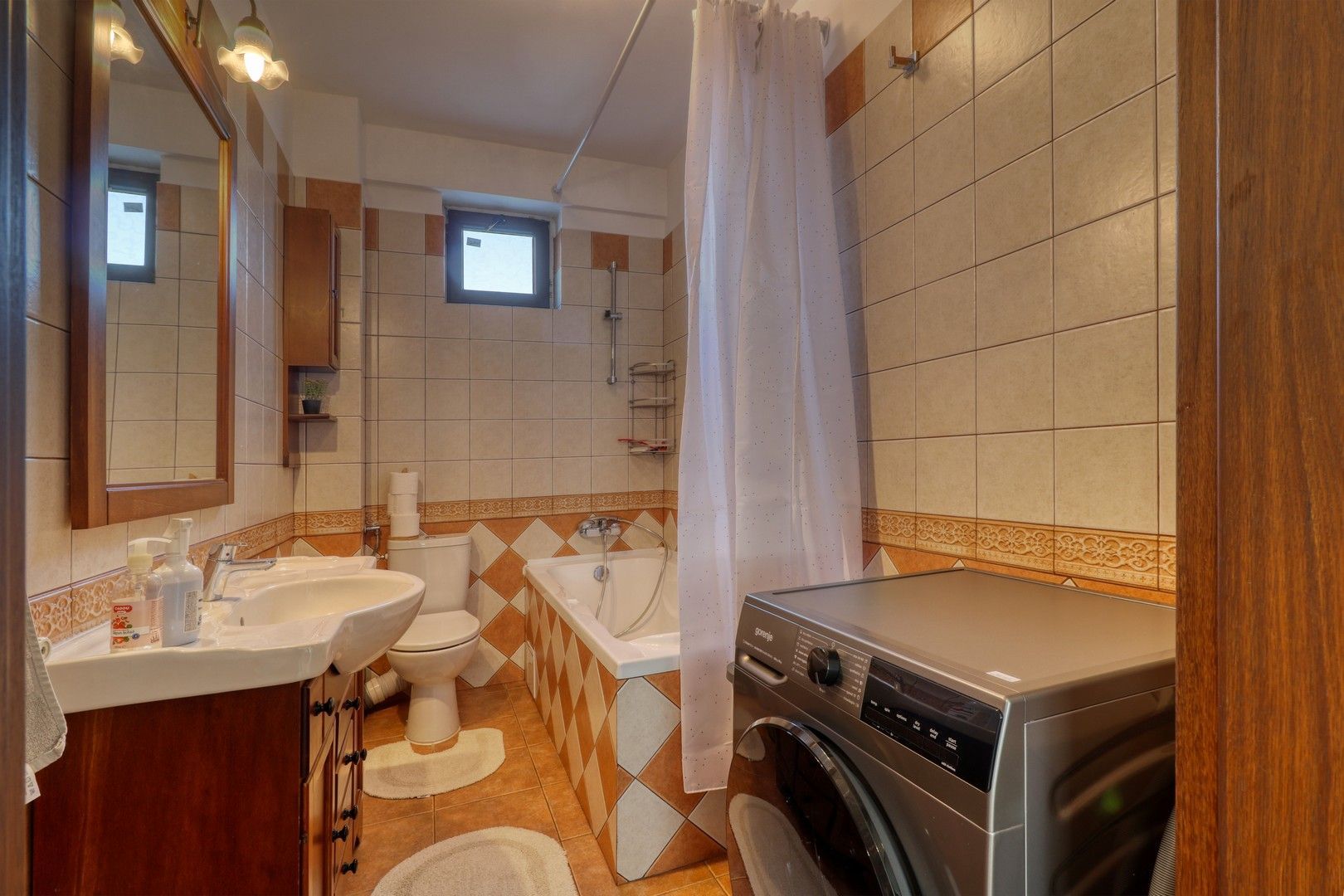 Apartament 3  camere si curte mare - Bucurestii Noi - comision 0 - Poză 11