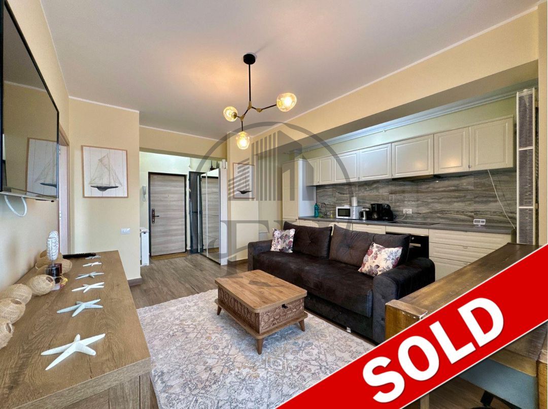 SOLD/VANDUT - Apartament cu 2 camere de vânzare, Mamaia, vedere la mare - Poză 1