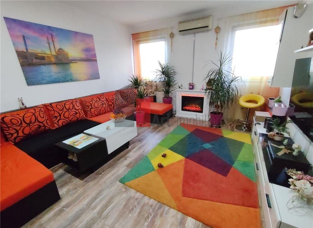 Vânzare apartament în vilă -Bd. Mărășești - Poză 3