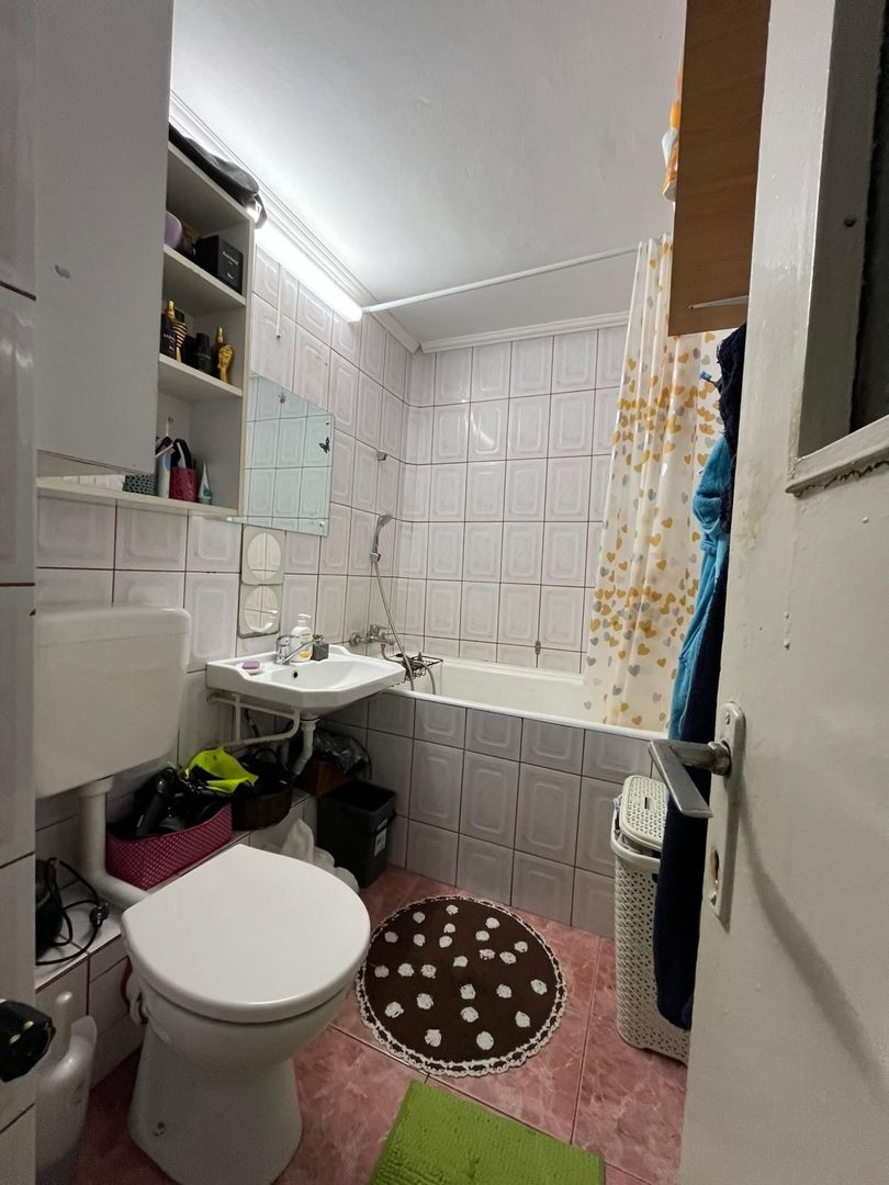 Apartament cu 2 camere de vanzare zona Rogerius, Oradea - Poză 8