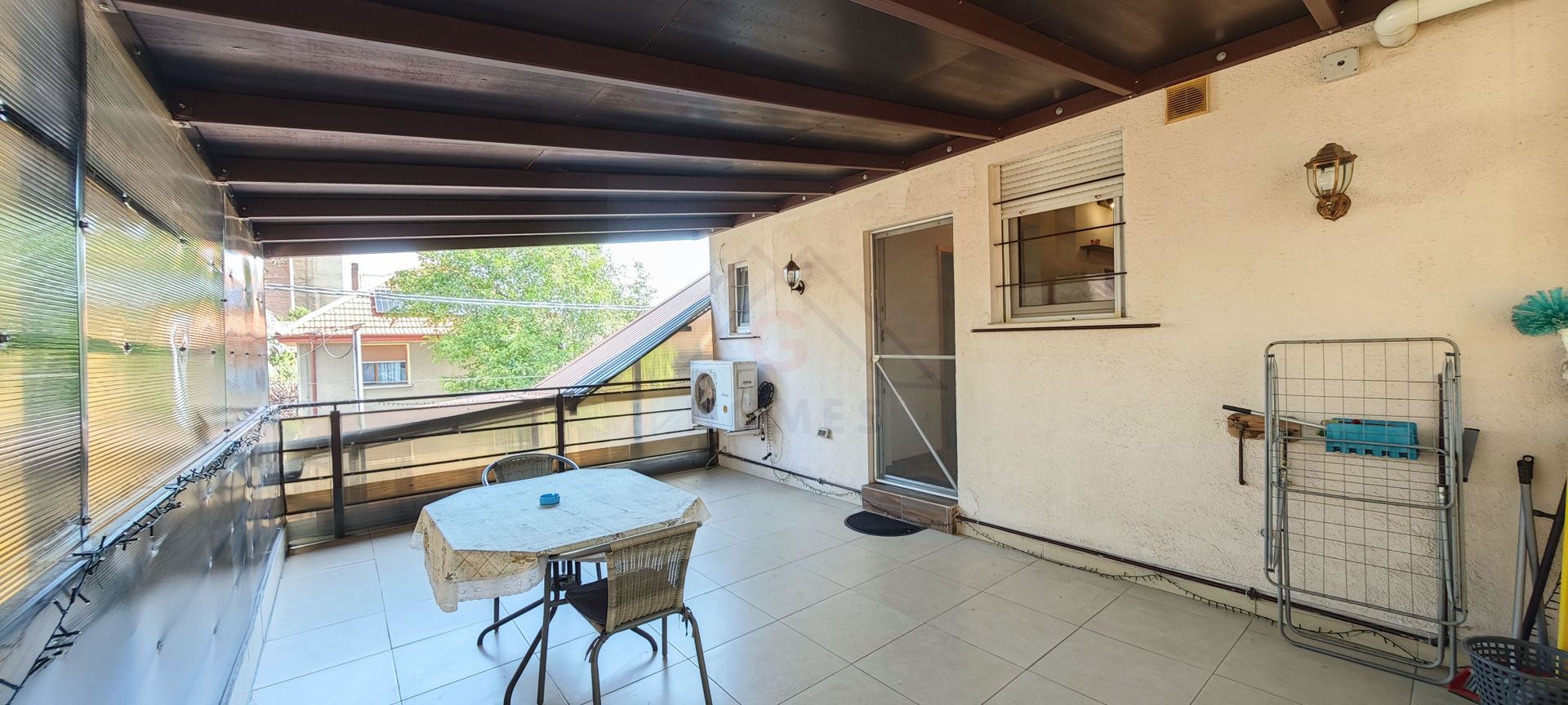 Apartament la casa,  aproape de 700! - Poză 34