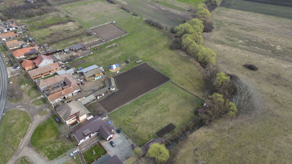 Proprietate imobiliară cu potențial extraordinar! - Poză 49