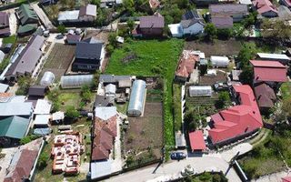 TEREN RAR DE 1.003 MP – O OAZĂ DE VERDEAȚĂ ÎN MIJLOCUL COMUNEI BERCENI - Poză 2