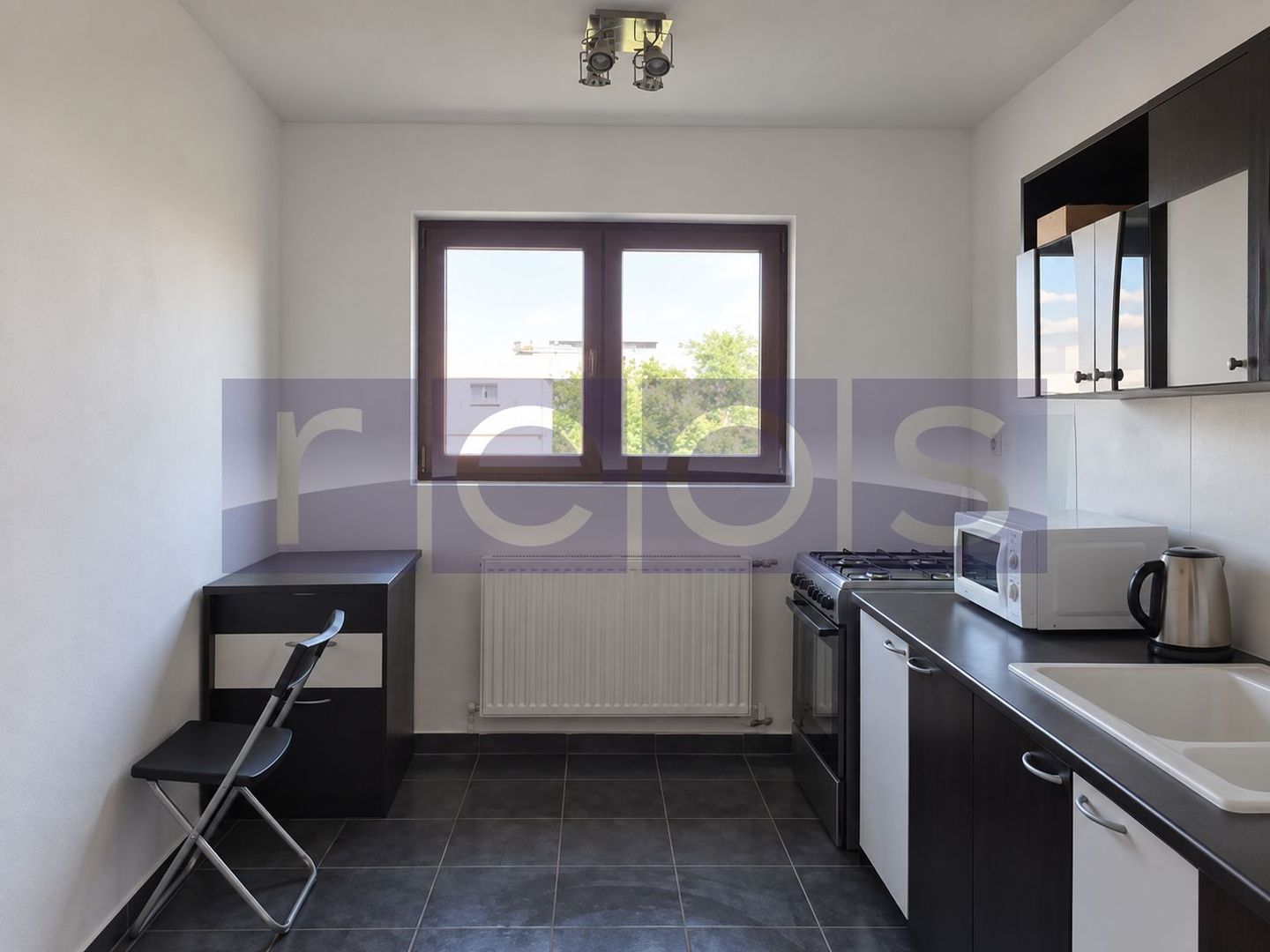 APARTAMENT 4 CAMERE | DECOMANDAT | 2 BAI | BLOC REABILITAT | PARCUL HERASTRAU - Poză 5