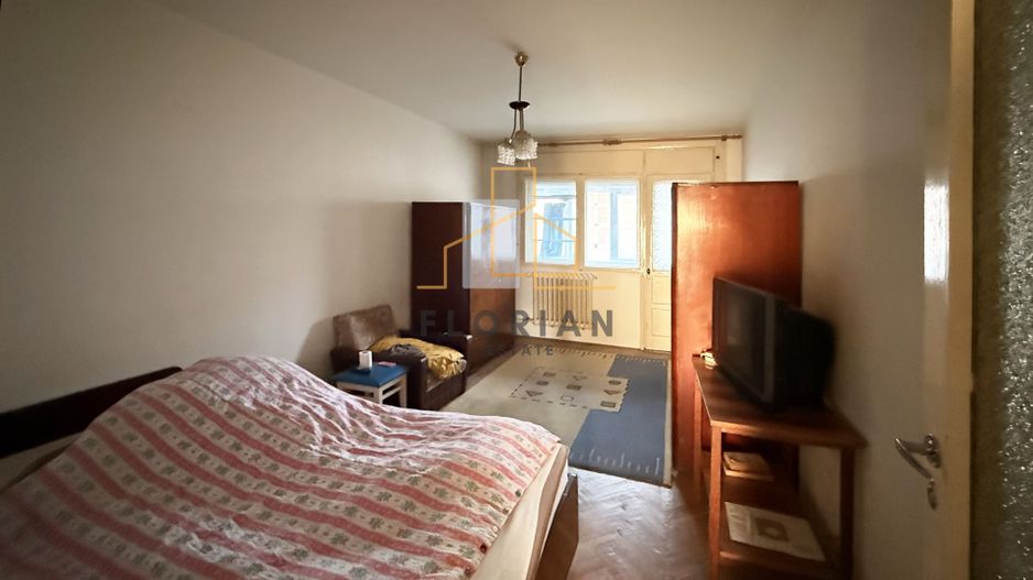 Apartament de vanzare, 3 camere, 68 mp, balcon și boxă – Zona Olimpia - Poză 6