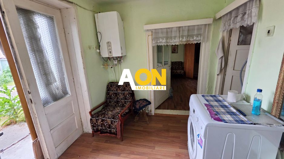 Casă veche cu 3 camere, 259 mp teren, la asfalt, zona Prefectura - Poză 5