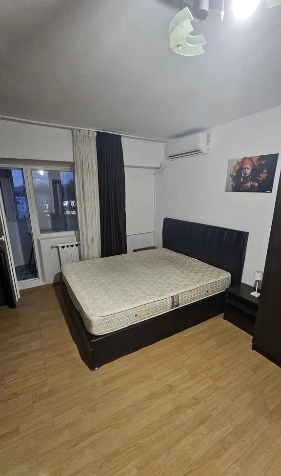 GARSONIERA LUJERULUI, BUCATARIE INCHISA, MOBILAT, METROU 5 MINUTE - Poză 1