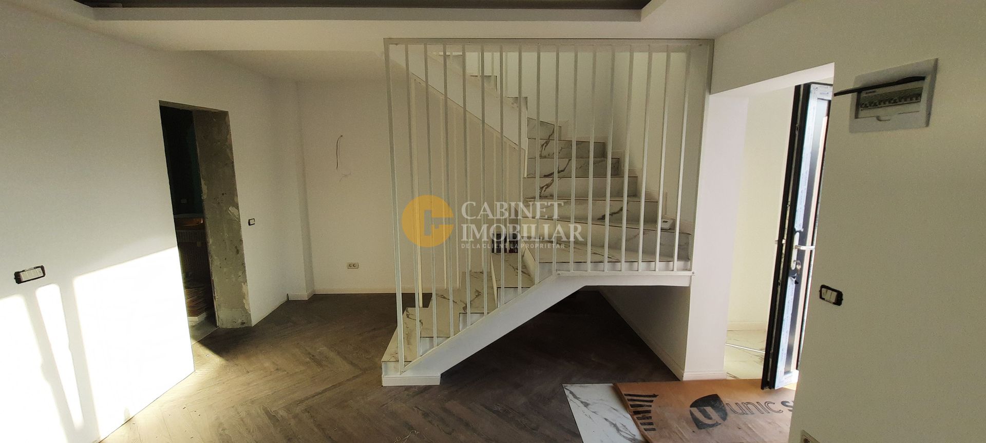🔥 Vila Premium Duplex în Miroslava – Locație Excelentă, Finisaje de Top! 🔥 - Poză 3